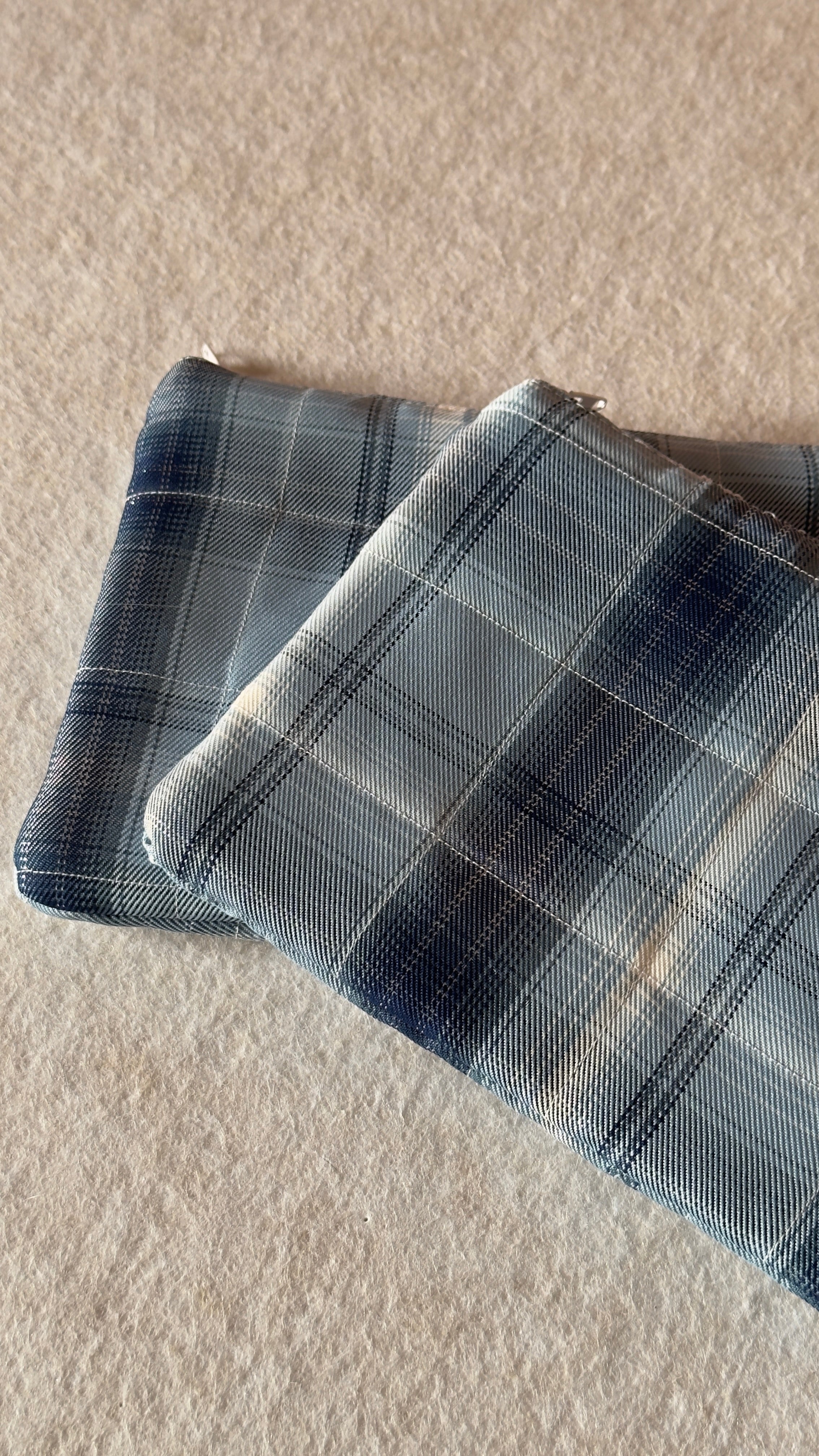Flat pouch