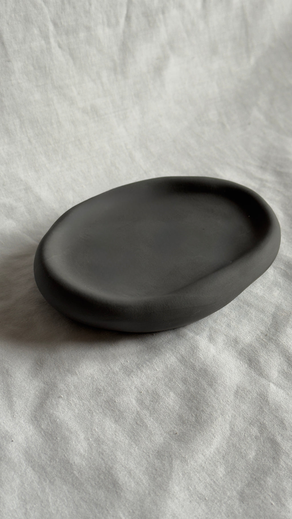 Glazed Pebble Tray