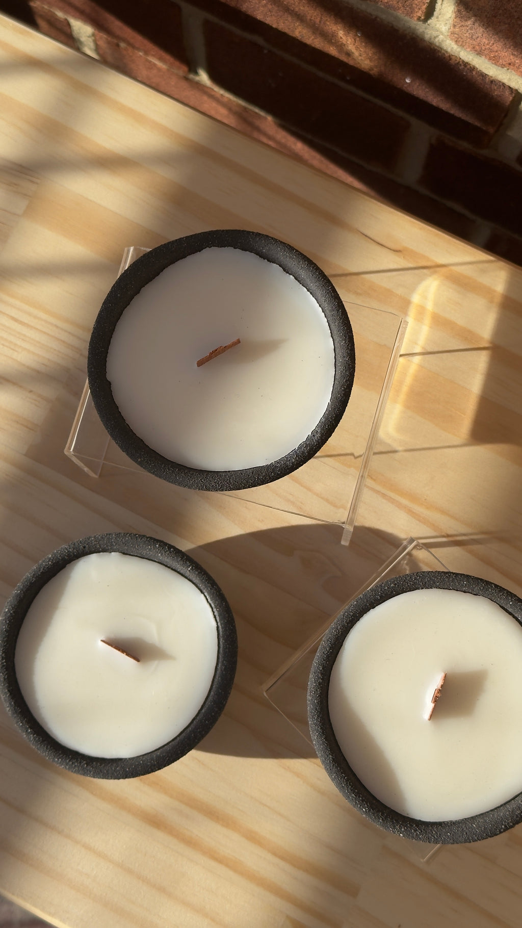 Sandalwood Trove candle