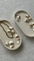 Oval Shell