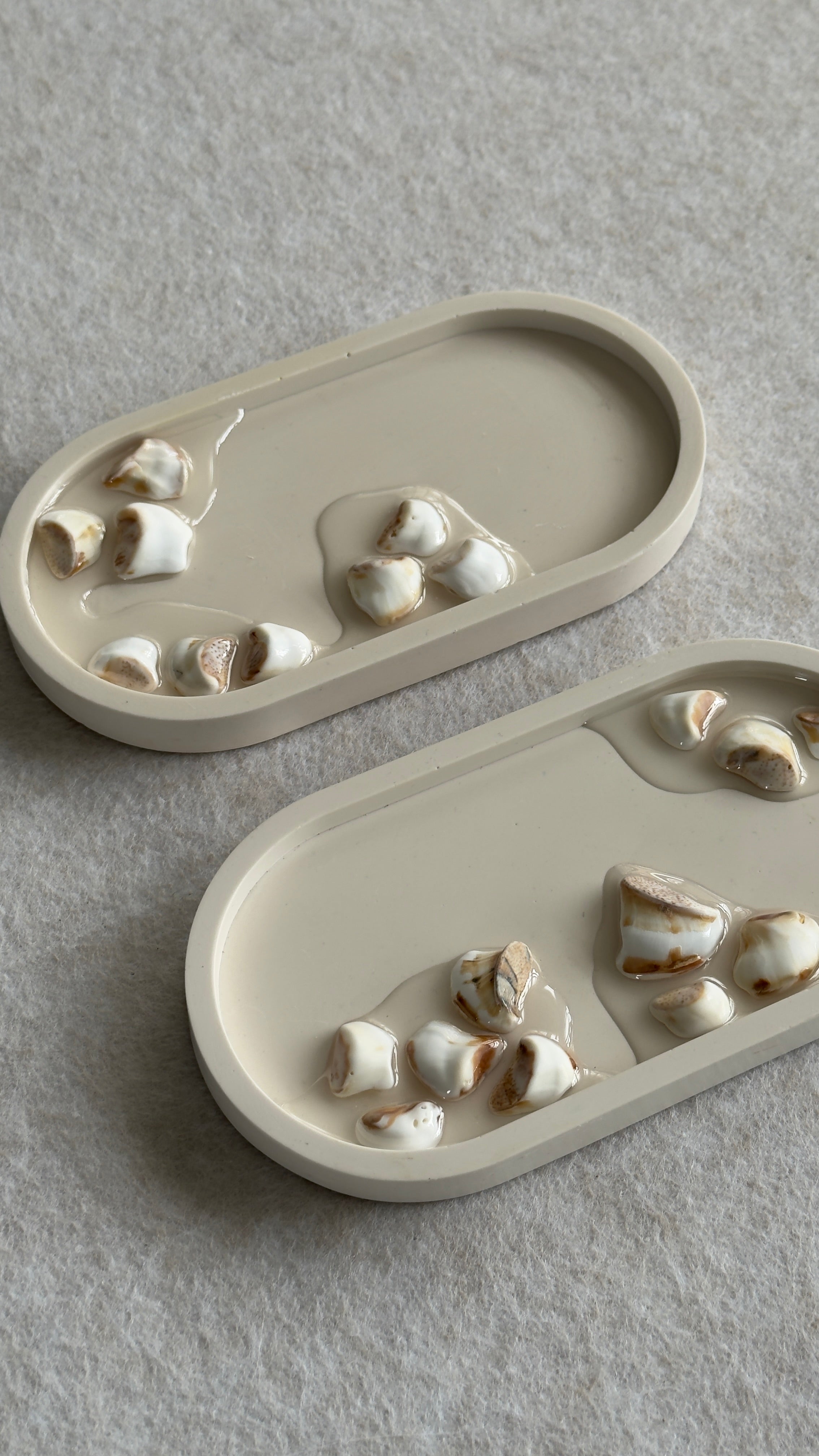Oval Shell